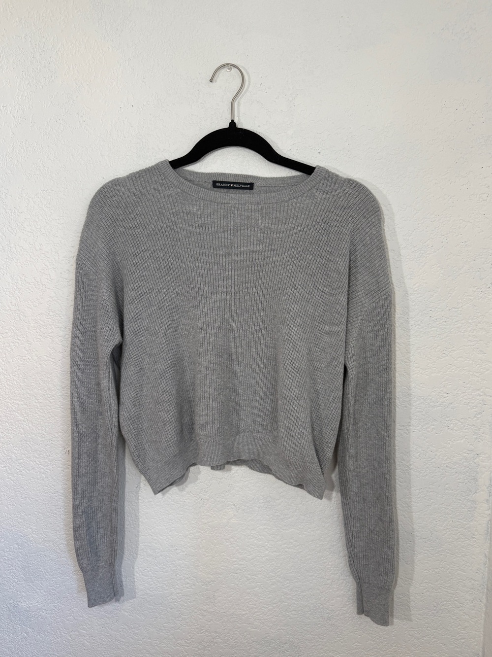Brandy Melville Gray Ribbed Knit Cropped Crewneck Sweater 100% Cotton